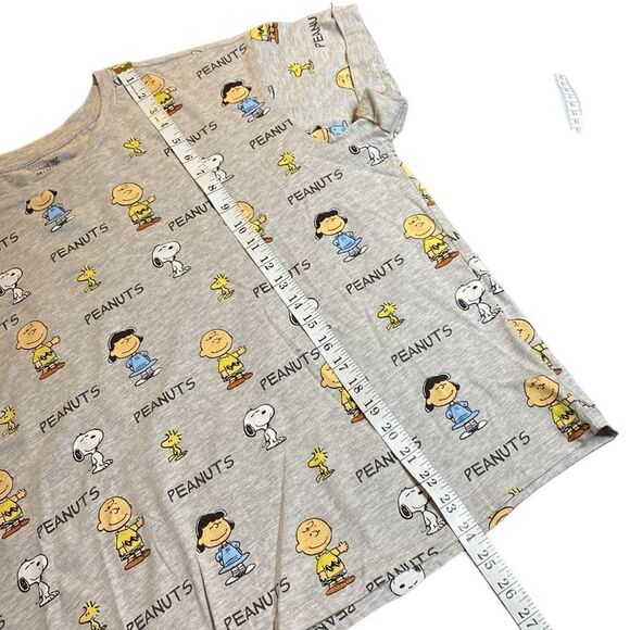 Peanuts Character Plus Size 1X Casual Tee Shirt - Picture 4 of 6
